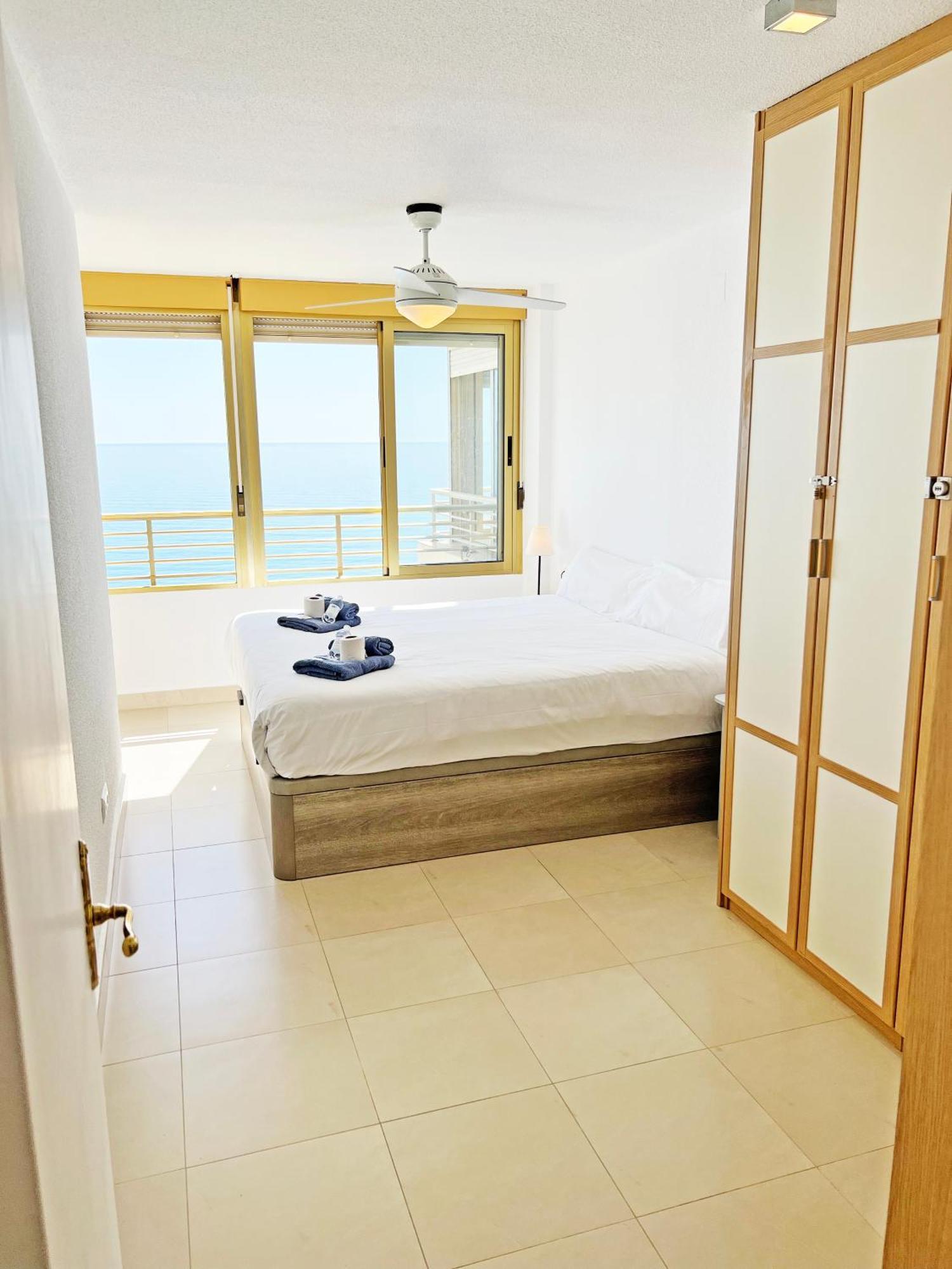엘 캄펠로 Oasis Frente Al Mar. Parking Gratis 아파트 외부 사진