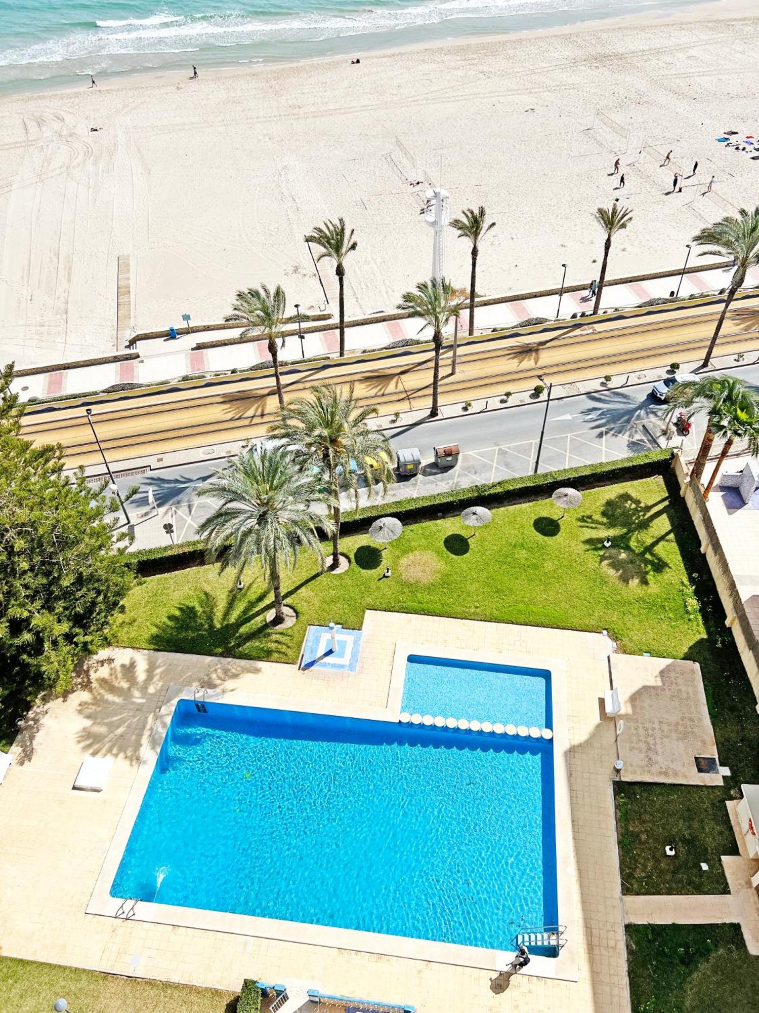 엘 캄펠로 Oasis Frente Al Mar. Parking Gratis 아파트 외부 사진